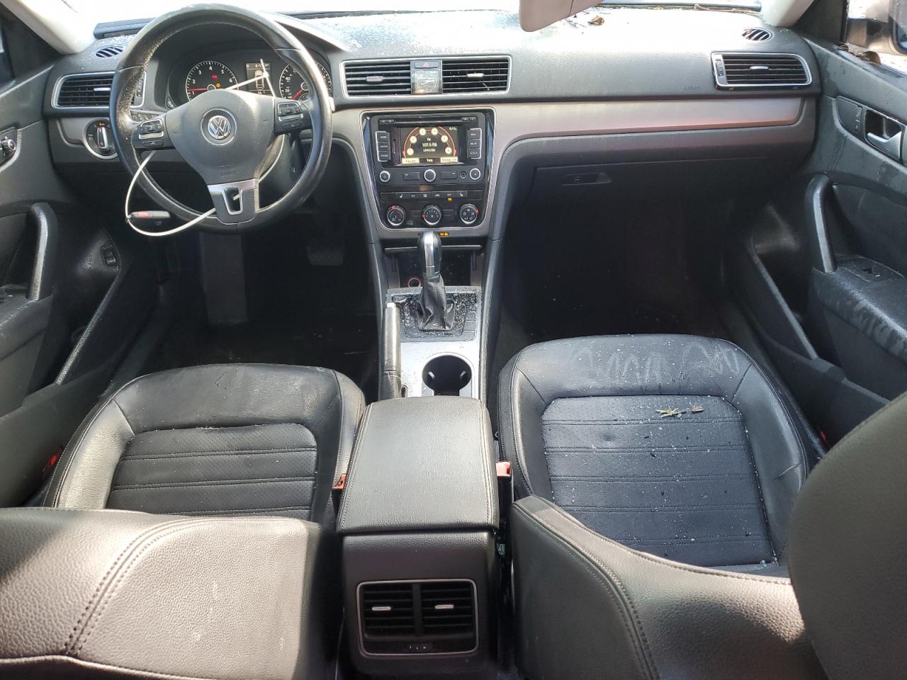 2015 Volkswagen Passat VIN 1VWBS7A33FC123252 Copart auction photo, front end / top/roof damage thumbnail 8