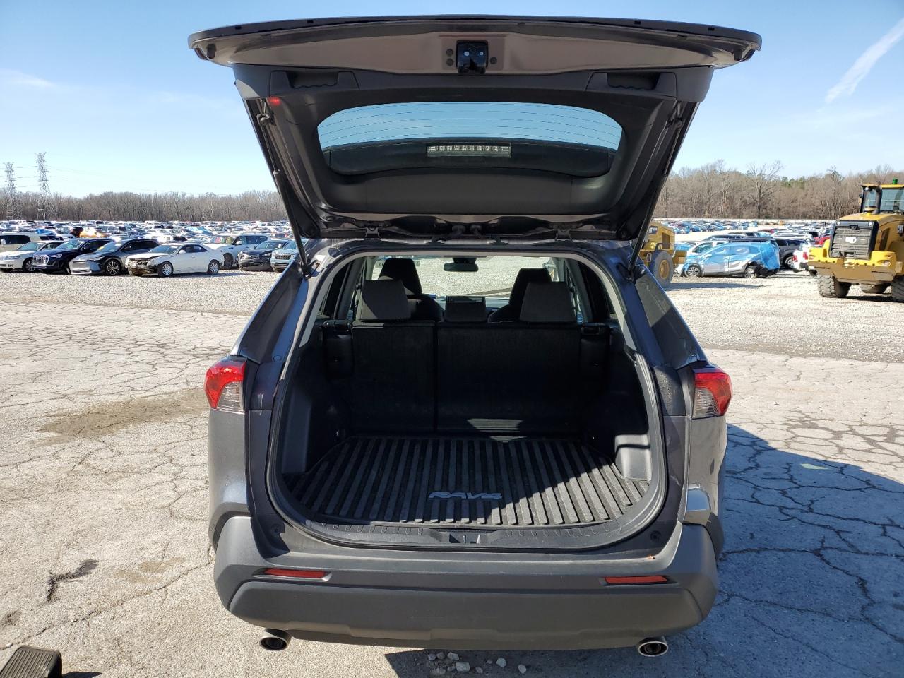2021 Toyota RAV 4 VIN 2T3P1RFV0MC225511 Copart auction photo, front end damage thumbnail 6