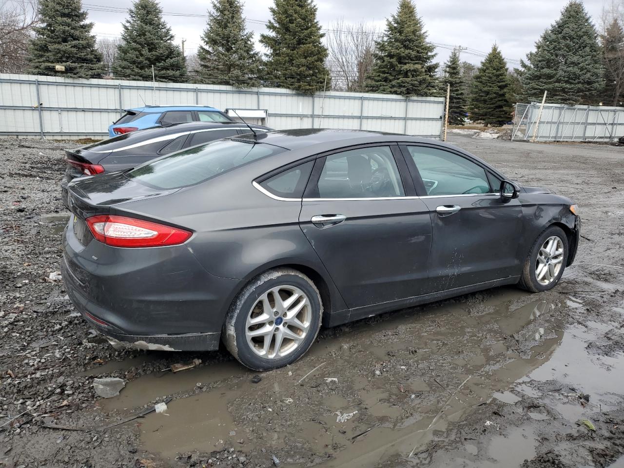 2015 Ford Fusion VIN 1FA6P0H71F5107180 Copart auction photo, front end / side damage thumbnail 3