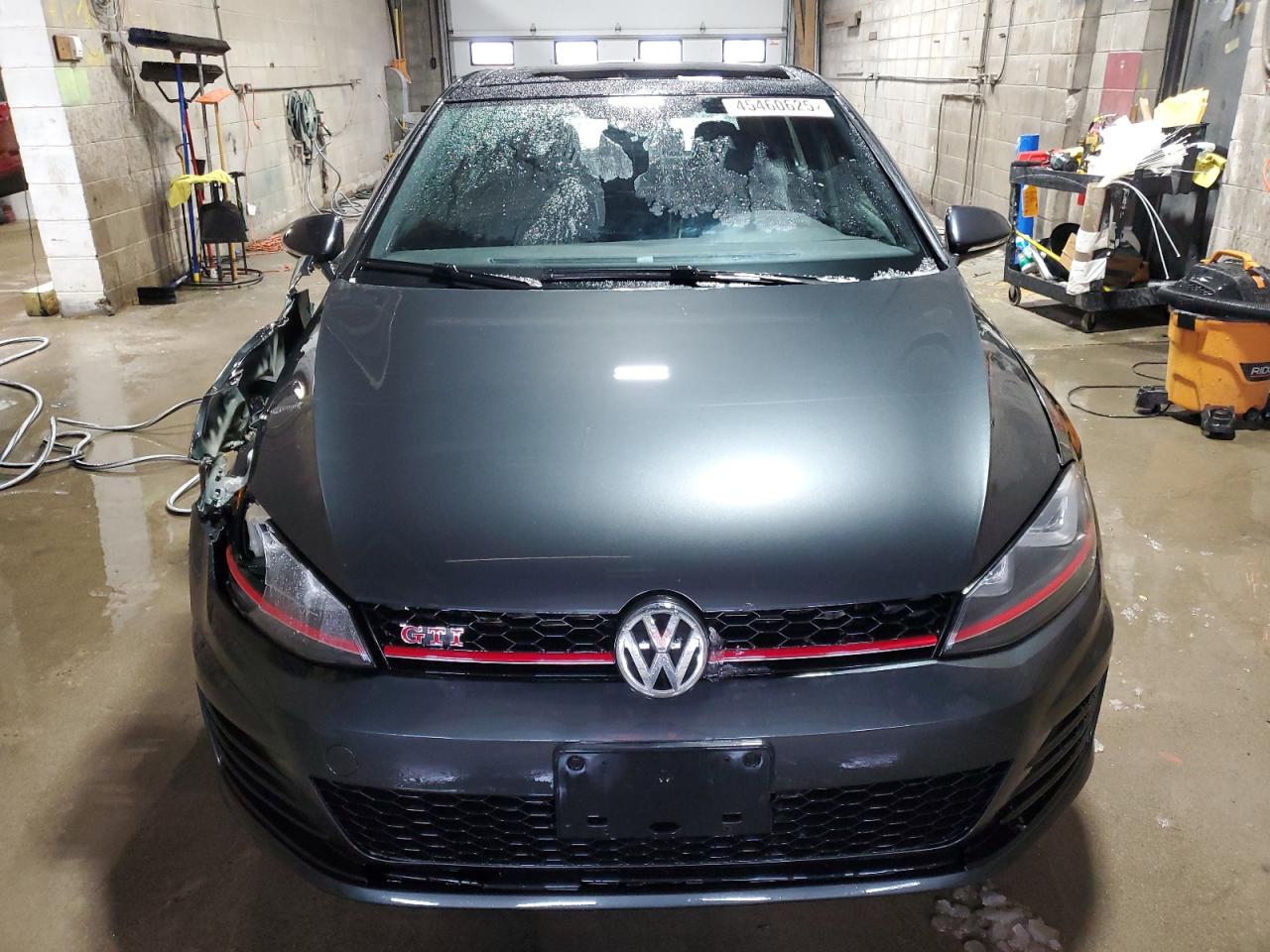 2015 Volkswagen GTI VIN 3VW447AU9FM087674 Copart auction photo, front end damage thumbnail 5
