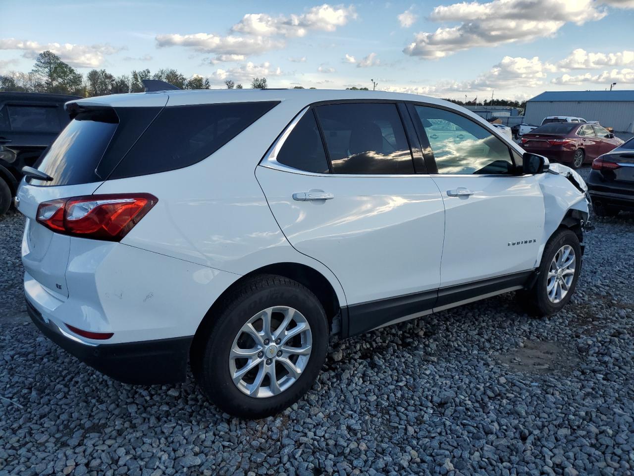 2018 Chevrolet Equinox VIN 2GNAXJEV7J6285550 Copart auction photo, front end damage thumbnail 3