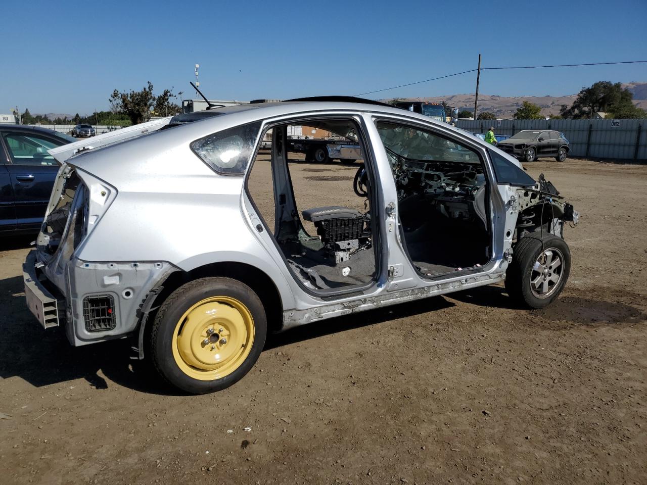 2010 Toyota Prius VIN JTDKN3DU1A0025452 Copart auction photo, stripped damage thumbnail 3