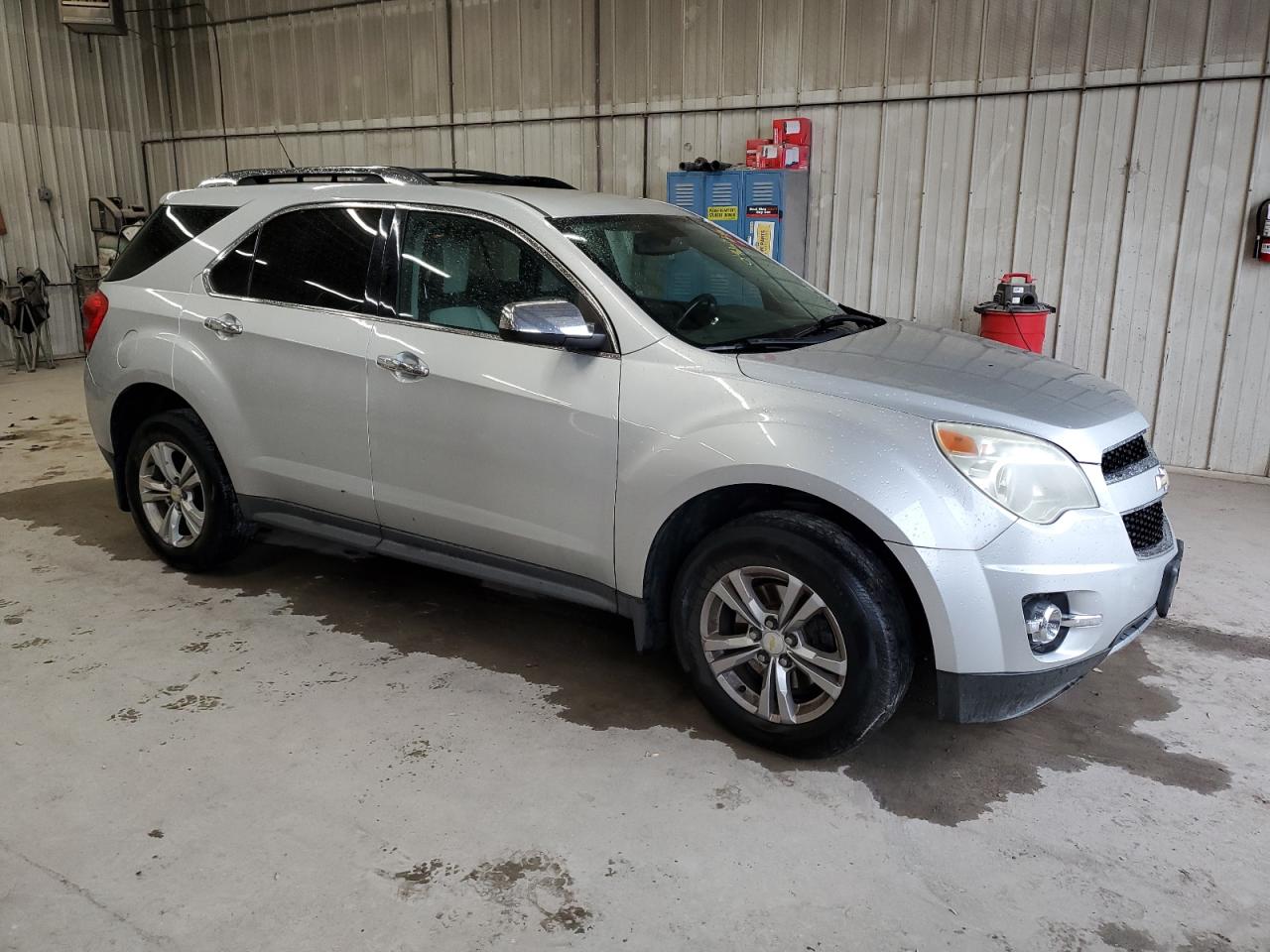 2010 Chevrolet Equinox VIN 2CNFLGEW5A6362708 Copart auction photo, mechanical damage thumbnail 4