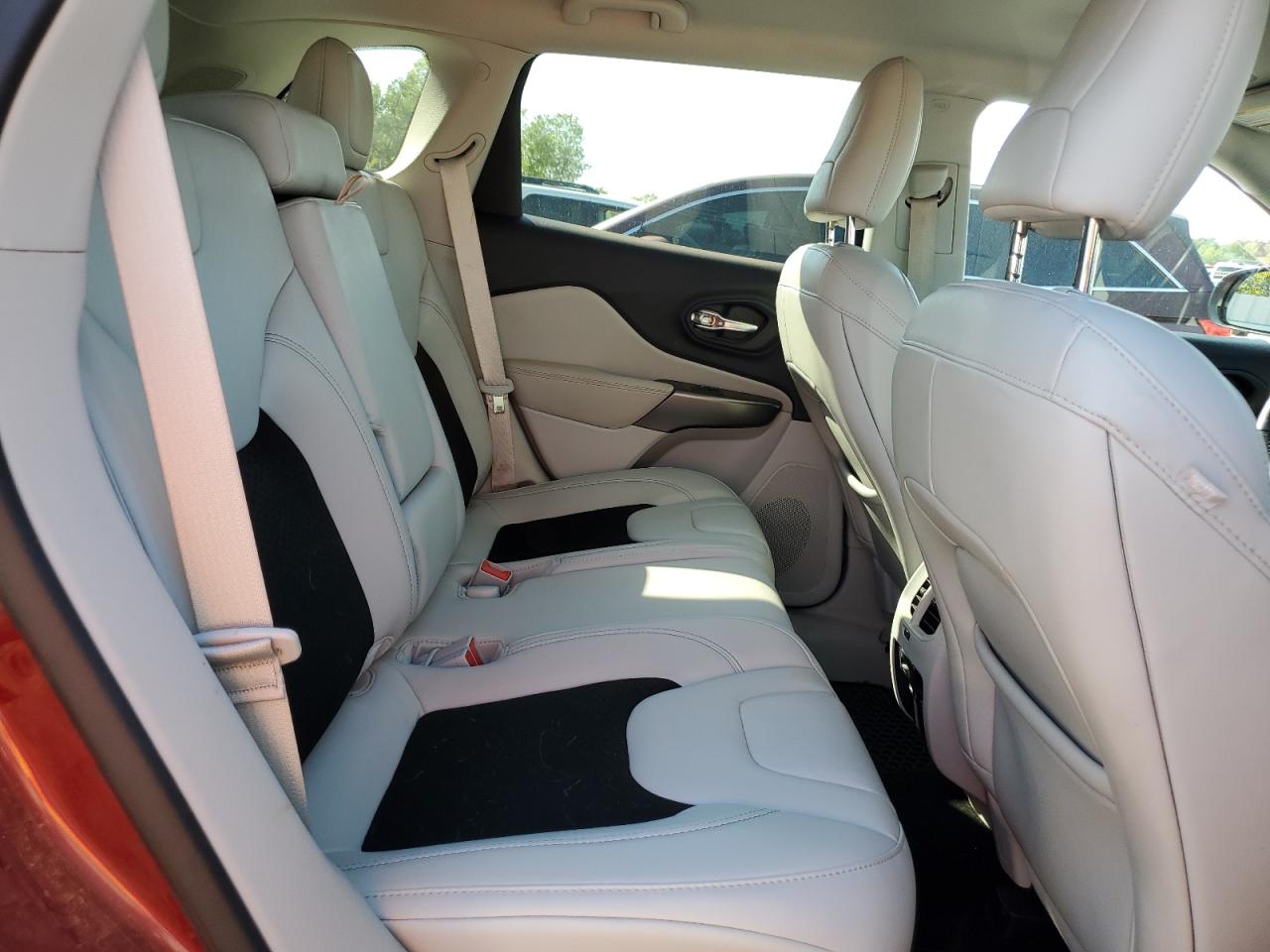 2020 Jeep Grand Cherokee VIN 1C4PJMLX9LD613016 Copart auction photo, hail / minor dent/scratches damage thumbnail 11