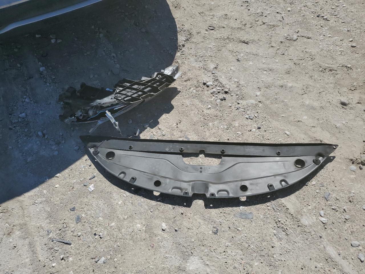 2015 Chrysler 200 VIN 1C3CCCCB8FN549514 Copart auction photo, front end / mechanical damage thumbnail 12
