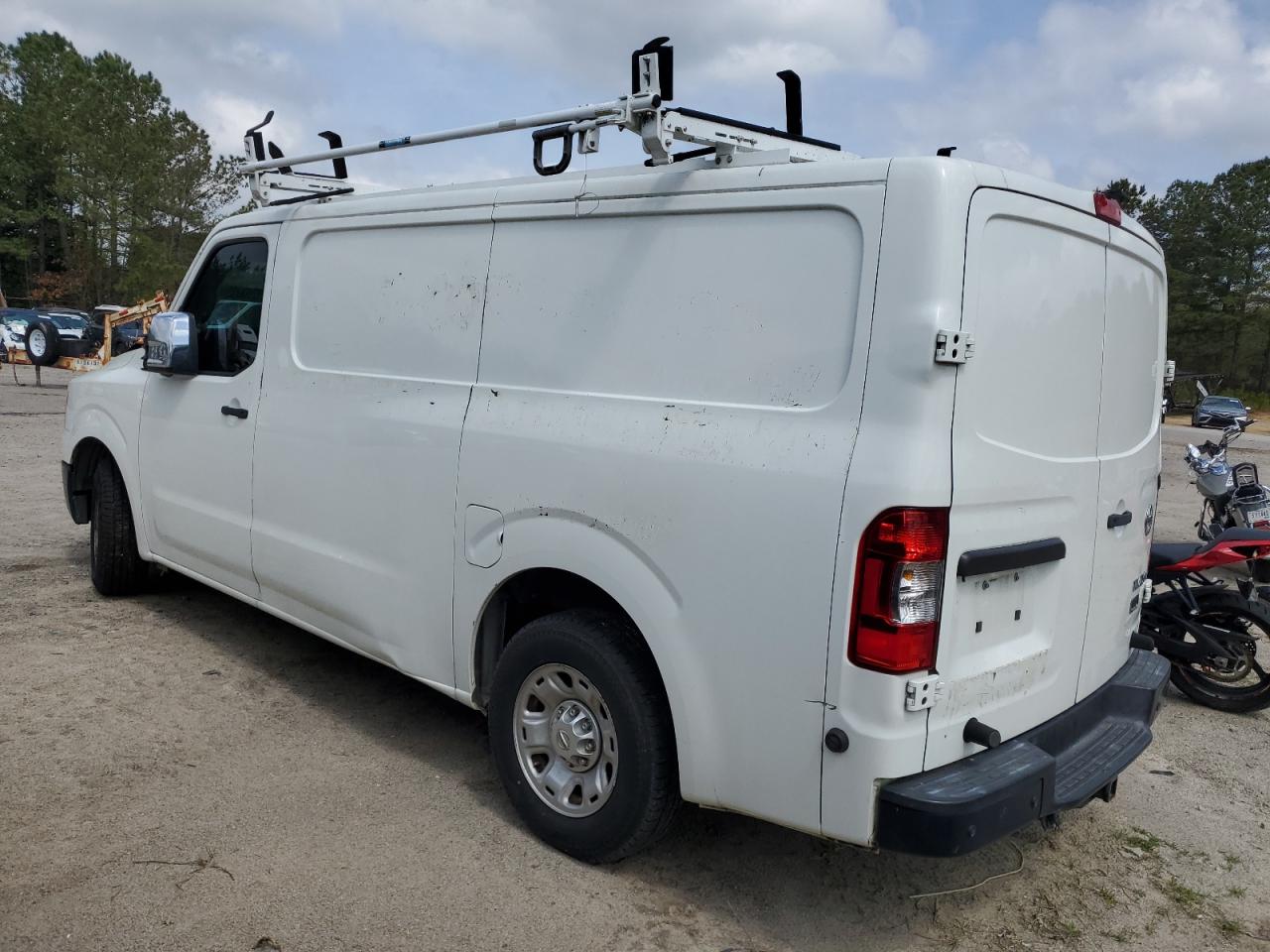 2014 Nissan NV VIN 1N6AF0KX7EN109799 Copart auction photo, minor dent/scratches damage thumbnail 2