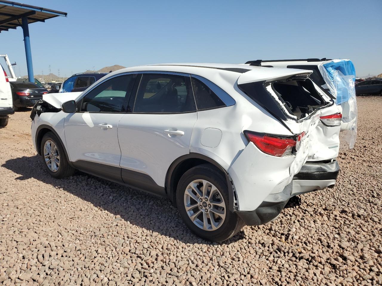 2020 Ford Escape VIN 1FMCU0G60LUA84213 Copart auction photo, front end / rear end damage thumbnail 2