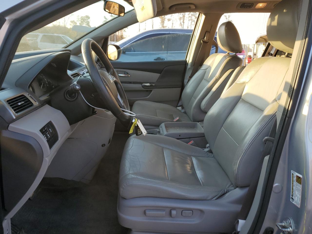 2016 Honda Odyssey VIN 5FNRL5H34GB145323 Copart auction photo, front end / side damage thumbnail 7