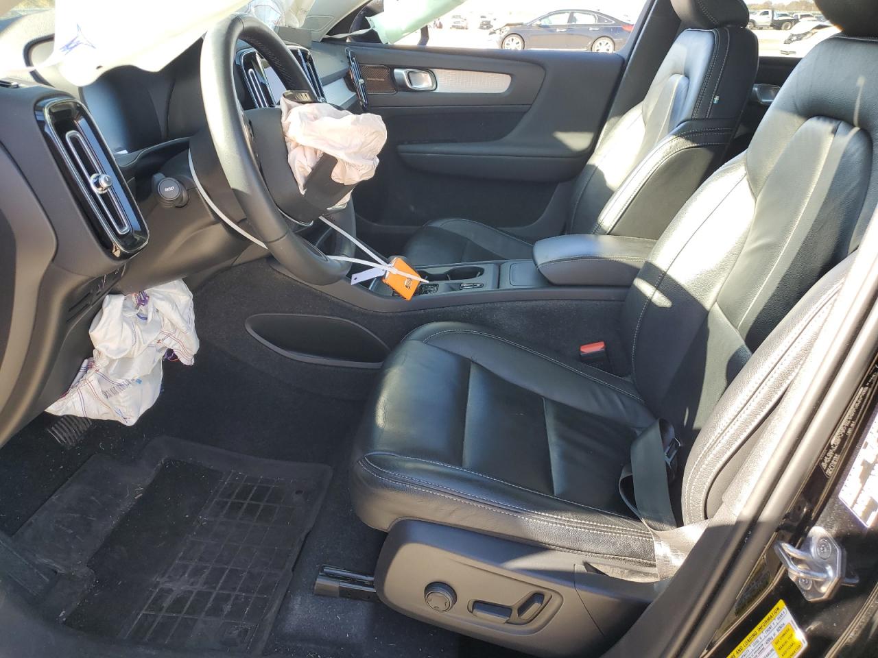 2022 Volvo XC40 VIN YV4162UK5N2640434 Copart auction photo, front end / mechanical damage thumbnail 7