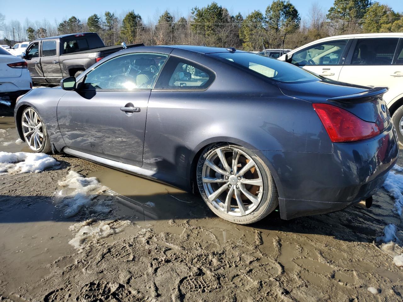 2008 Infiniti G VIN JNKCV64E28M130873 Copart auction photo, minor dent/scratches damage thumbnail 2