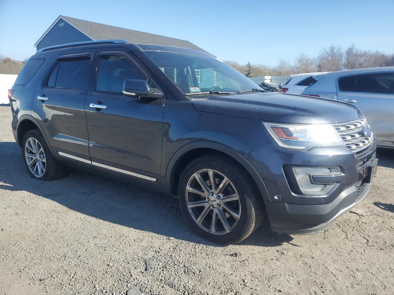 2017 Ford Explorer VIN 1FM5K8FH7HGA04802 Copart auction photo, side / mechanical damage thumbnail 4