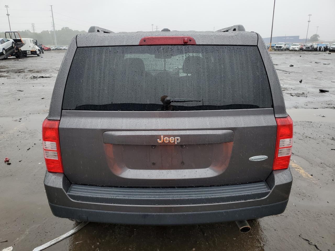 2015 Jeep Liberty (Patriot) VIN 1C4NJPFB8FD400376 Copart auction photo, front end damage thumbnail 6