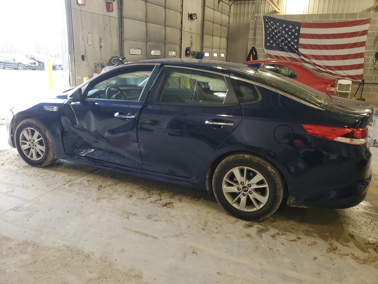 2018 KIA Optima VIN XXGT4L31JG2330410 Copart auction photo, side damage thumbnail 2