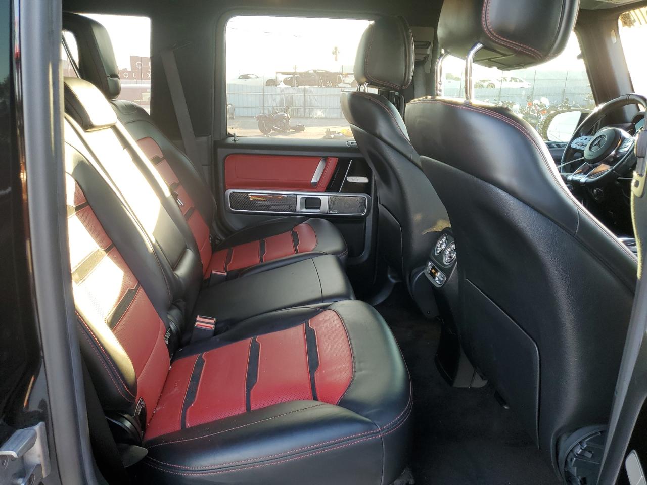 2019 Mercedes-Benz G-klasse VIN WDCYC7HJXKX310242 Copart auction photo, minor dent/scratches damage thumbnail 11