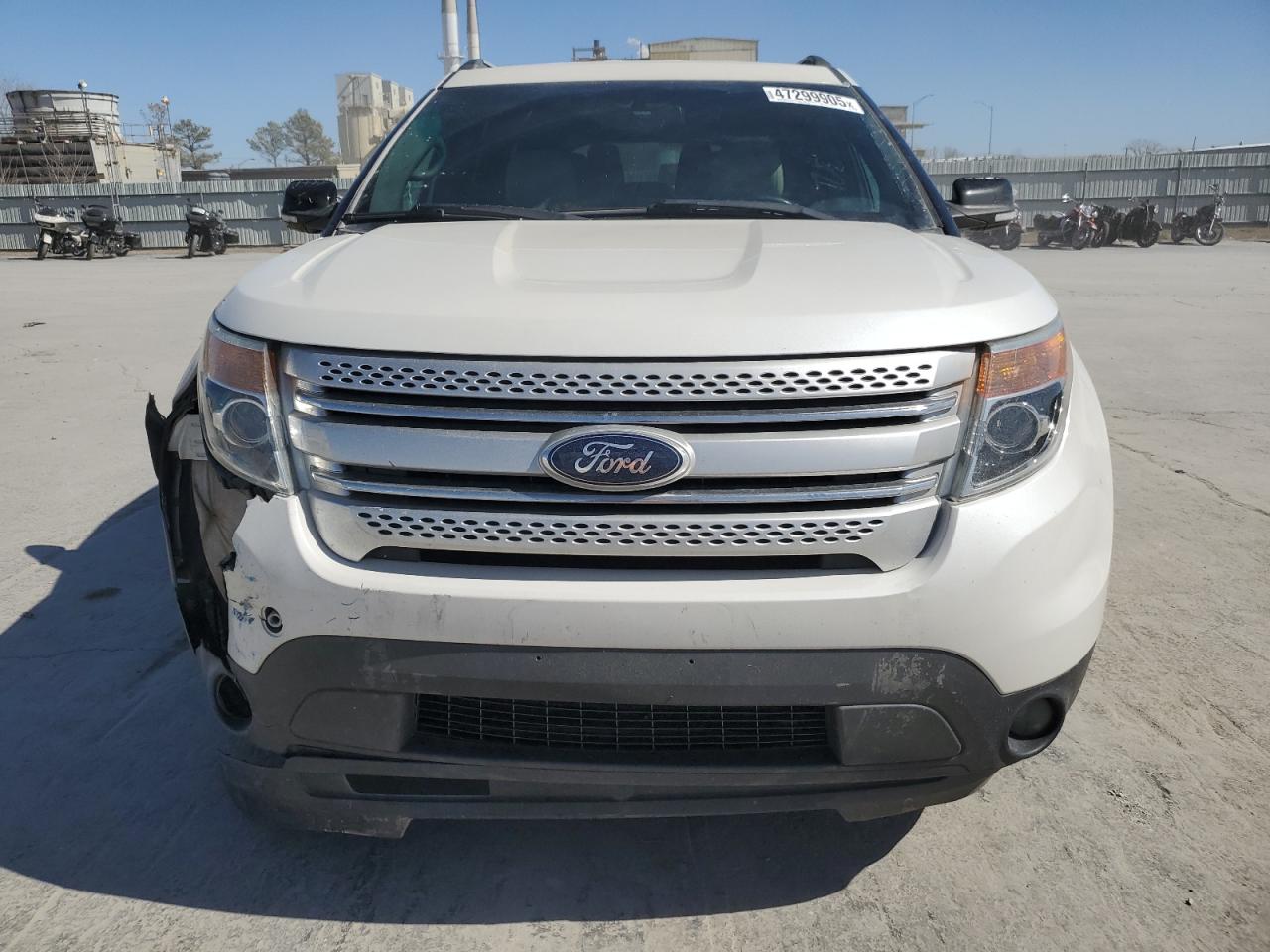 2013 Ford Explorer VIN 1FM5K8D83DGC80116 Copart auction photo, front end / minor dent/scratches damage thumbnail 5
