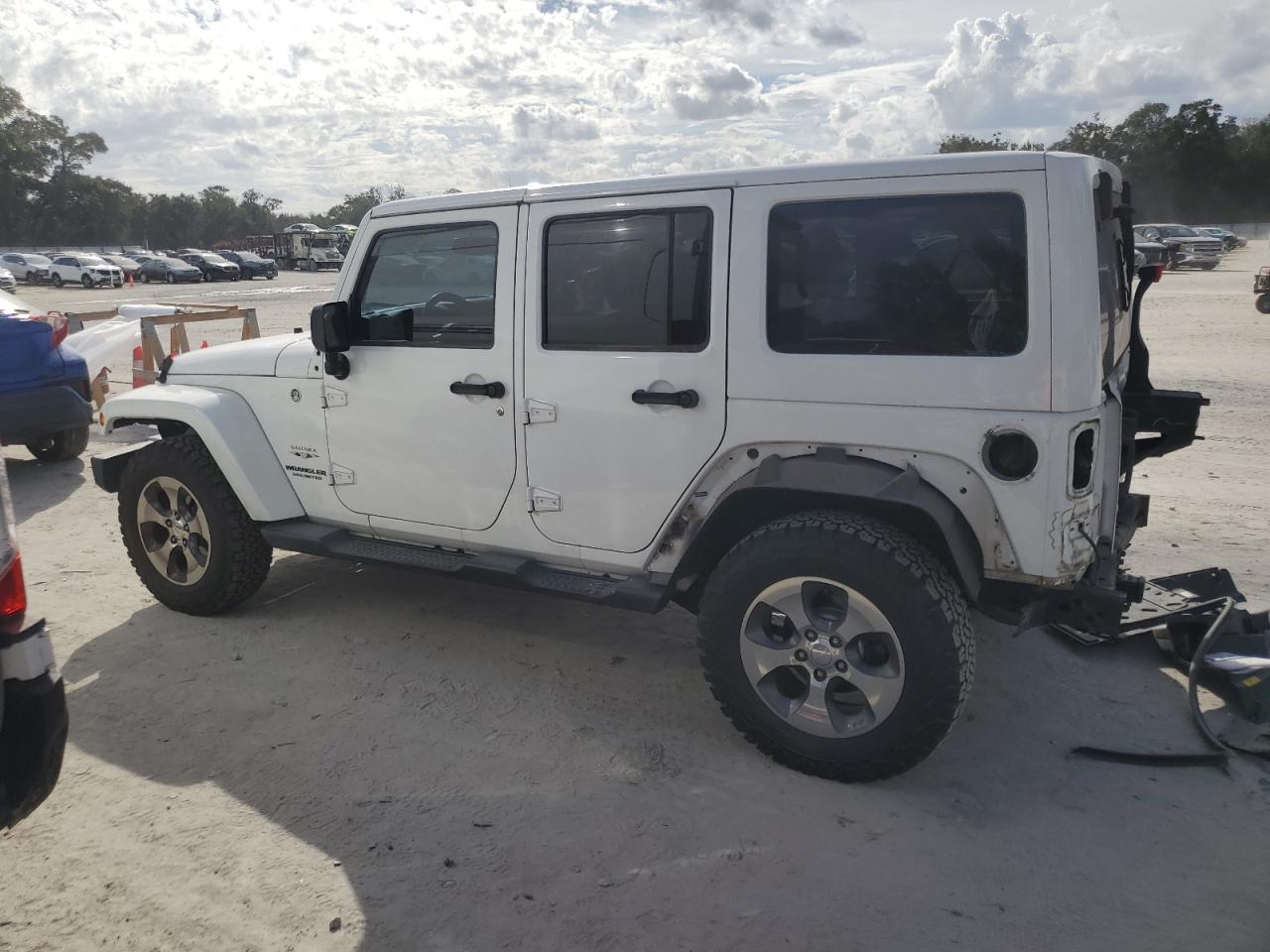 2016 Jeep Wrangler VIN 1C4BJWEG3GL286675 Copart auction photo, rear end / side damage thumbnail 2