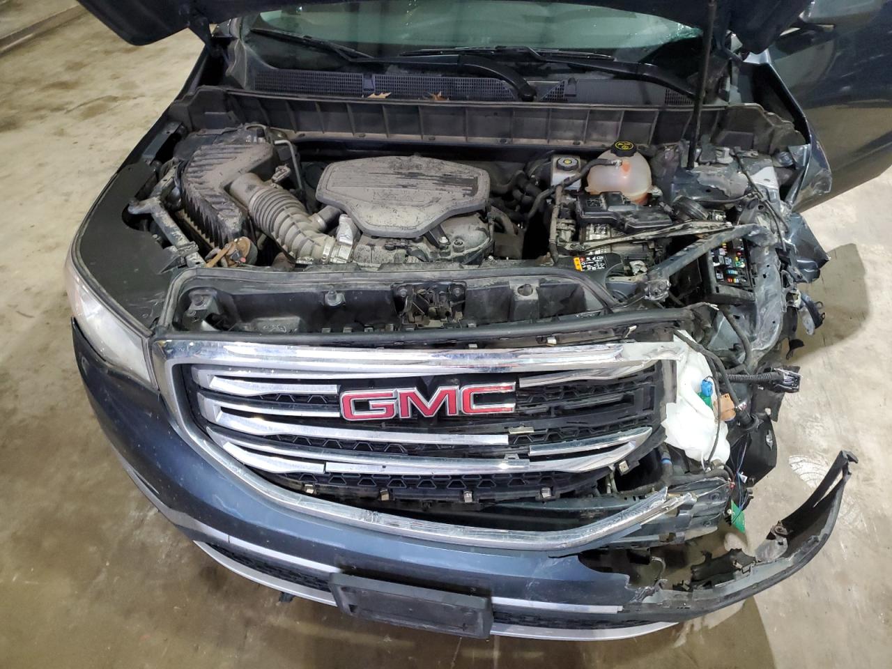 2019 GMC Acadia VIN 1GKKNLLS8KZ226282 Copart auction photo, front end / minor dent/scratches damage thumbnail 12