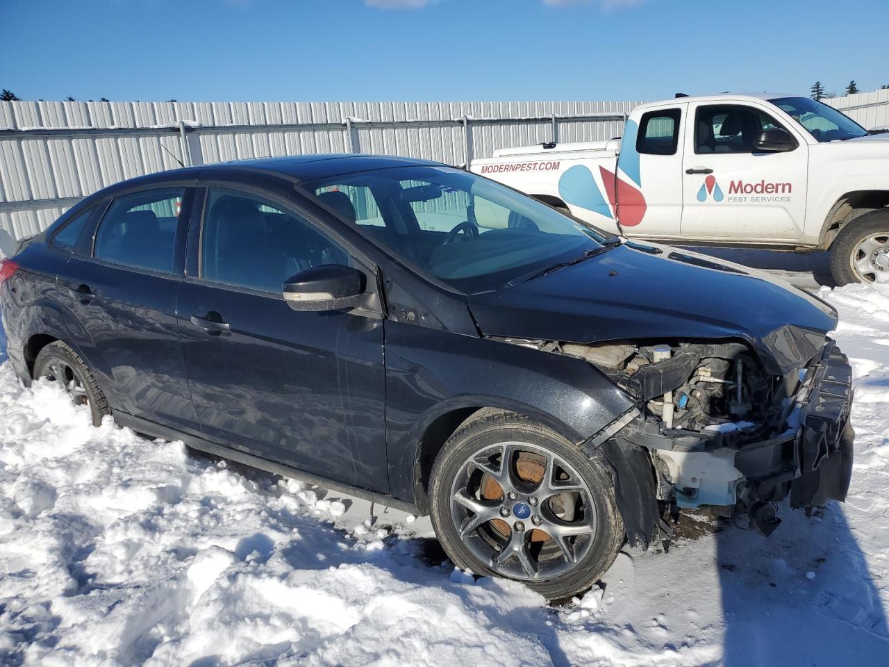 2013 Ford Focus VIN 1FADP3F29DL265940 Copart auction photo, front end damage thumbnail 4