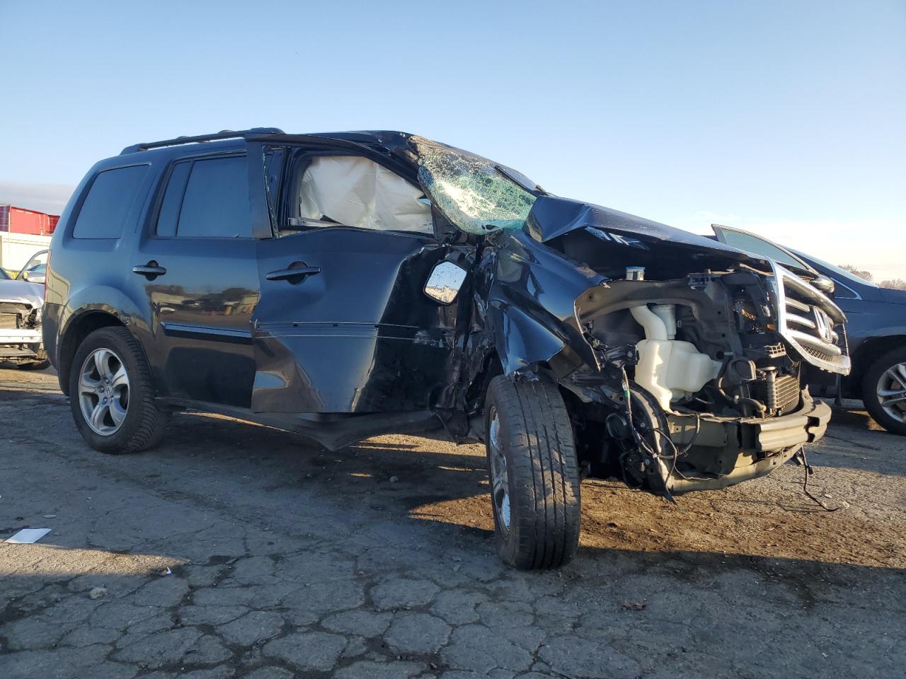2013 Honda Pilot VIN 5FNYF4H58DB083192 Copart auction photo, front end / side damage thumbnail 4