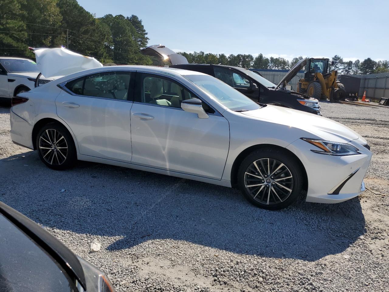 2024 Lexus ES VIN 58ADZ1B18RU164562 Copart auction photo, rear end / minor dent/scratches damage thumbnail 4