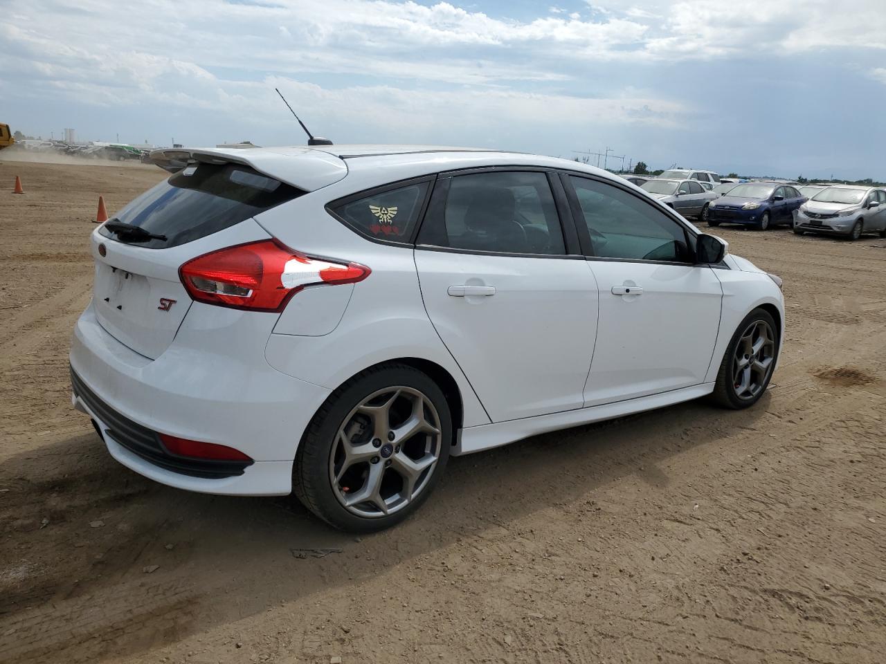 2016 Ford Focus VIN 1FADP3L96GL350417 Copart auction photo, hail damage thumbnail 3