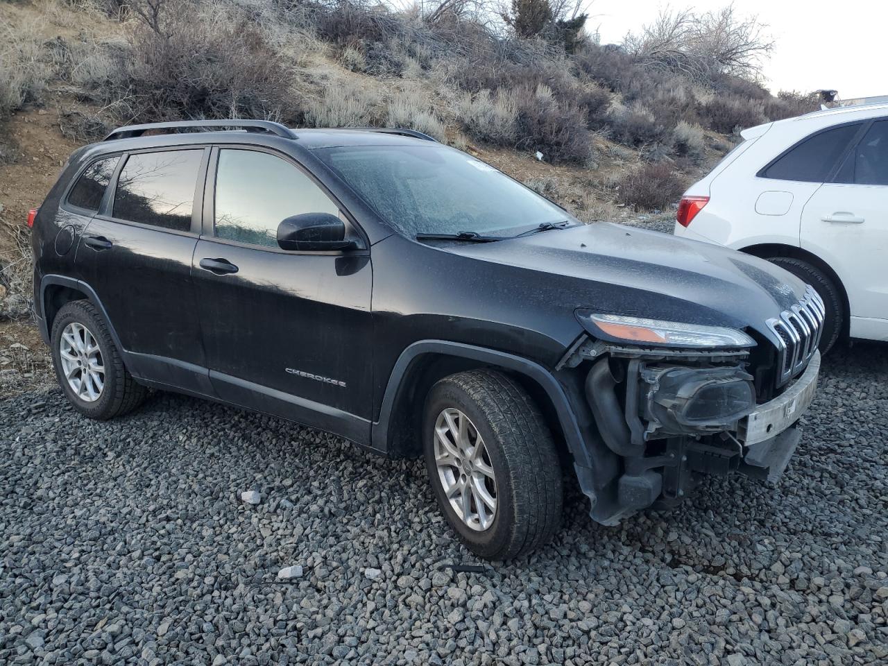 2016 Jeep Grand Cherokee VIN 1C4PJMAS7GW246568 Copart auction photo, front end damage thumbnail 4
