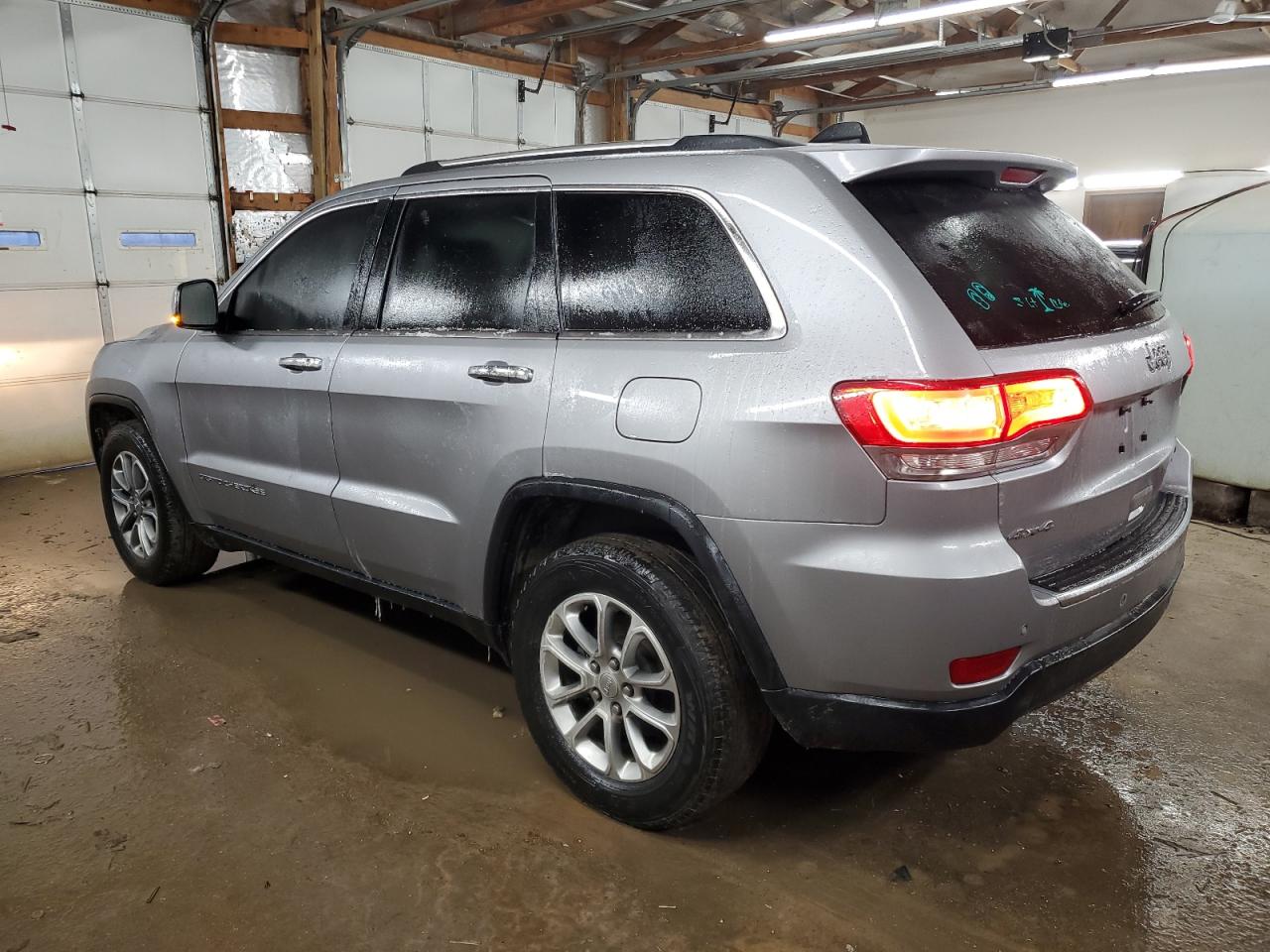 2015 Jeep Grand Cherokee VIN 1C4RJFBG4FC749196 Copart auction photo, front end damage thumbnail 2