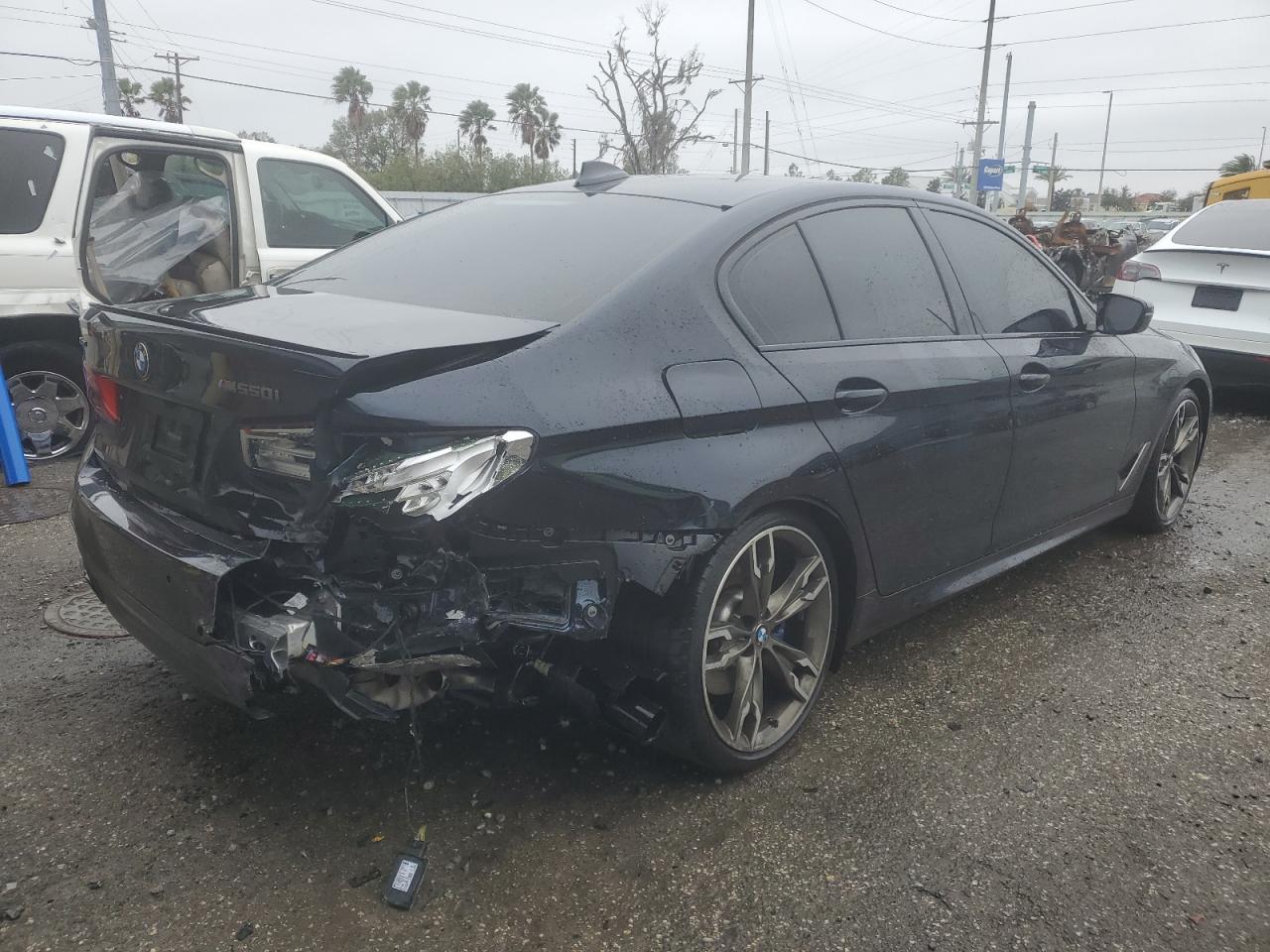 2019 BMW M5 VIN WBAJB9C55KB464058 Copart auction photo, rear end damage thumbnail 3