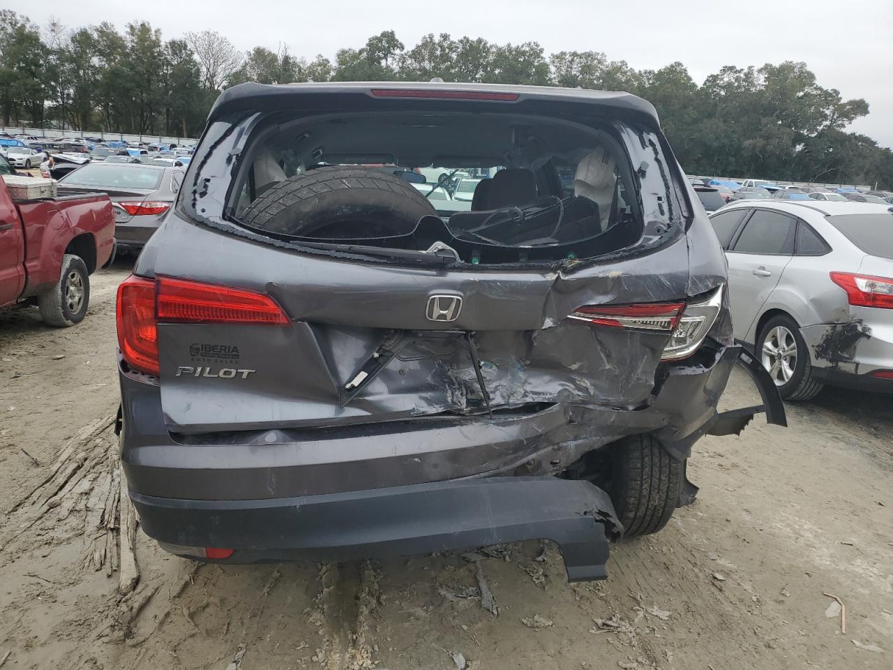 2016 Honda Pilot VIN 5FNYF5H38GB012101 Copart auction photo, all over damage thumbnail 6