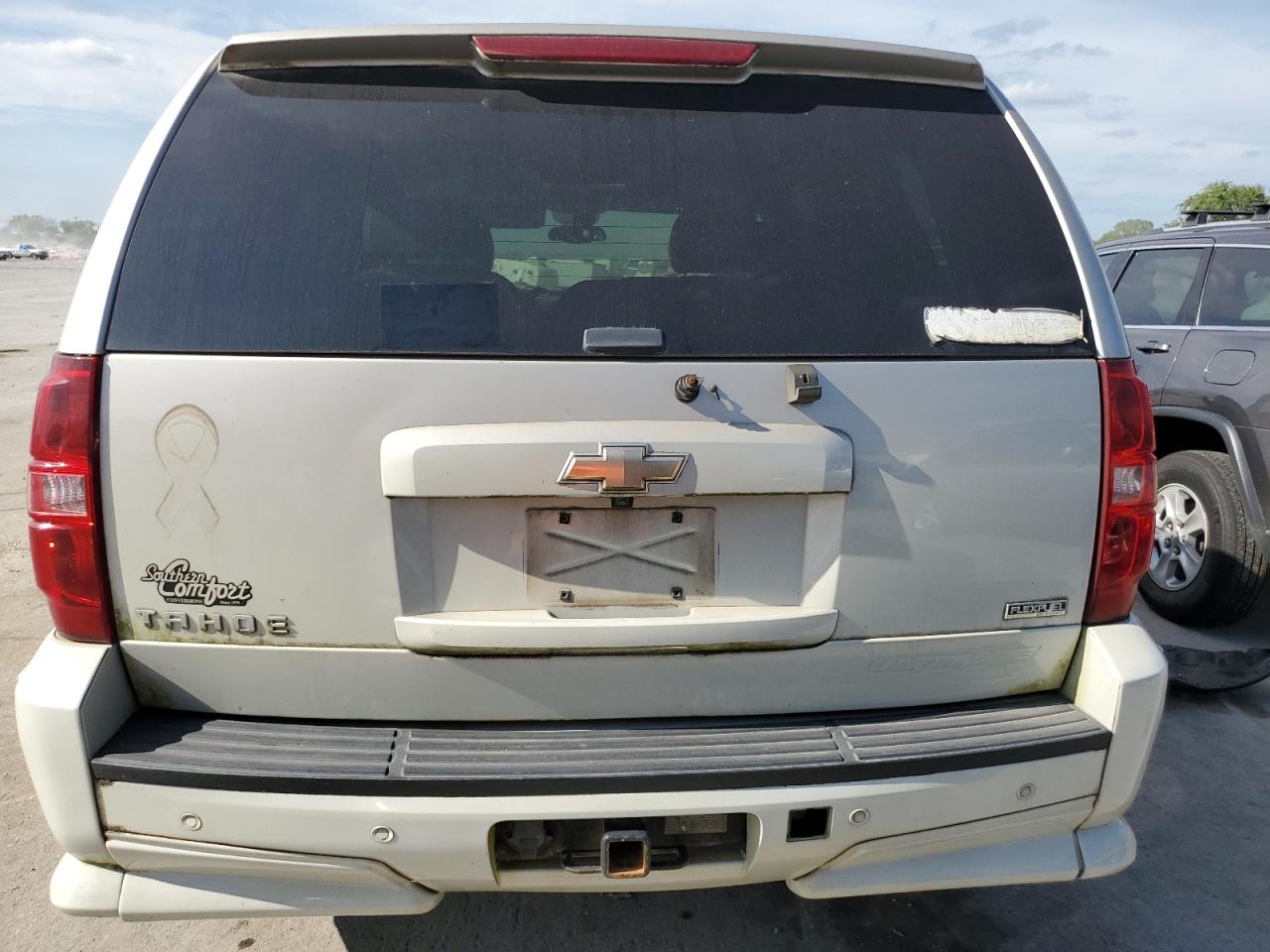2008 Chevrolet Tahoe VIN 1GNFK13048R202215 Copart auction photo, front end / minor dent/scratches damage thumbnail 6