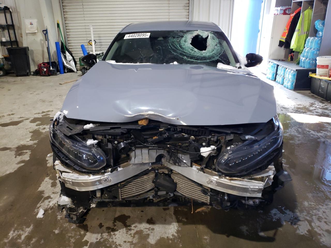 2022 Honda Accord VIN 1HGCV1F41NA006407 Copart auction photo, front end / minor dent/scratches damage thumbnail 5