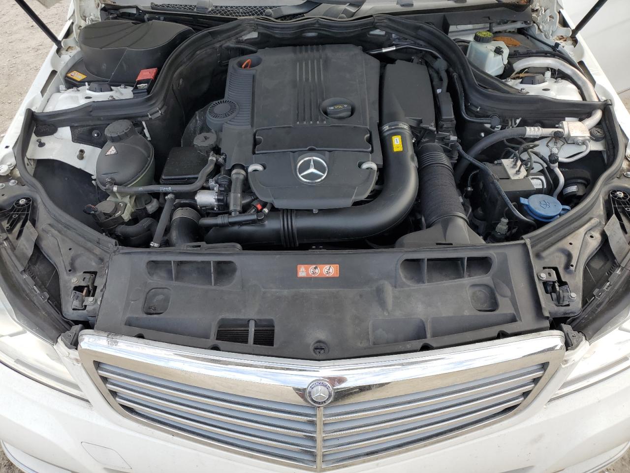 2013 Mercedes-Benz C-klasse VIN WDDGF4HB2DR271448 Copart auction photo, water/flood damage thumbnail 11