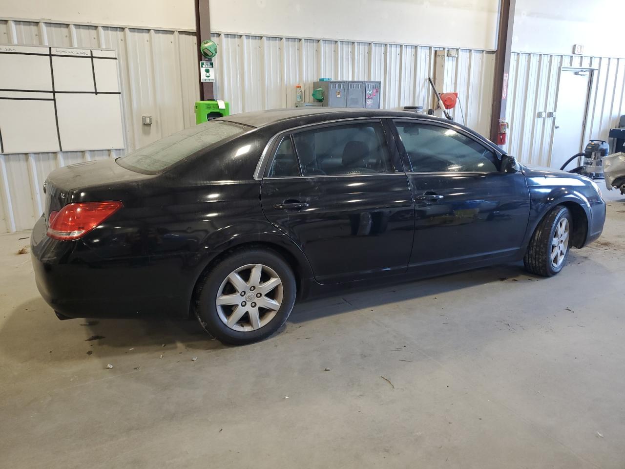 2007 Toyota Avalon VIN 4T1BK36B57U195248 Copart auction photo, water/flood / minor dent/scratches damage thumbnail 3