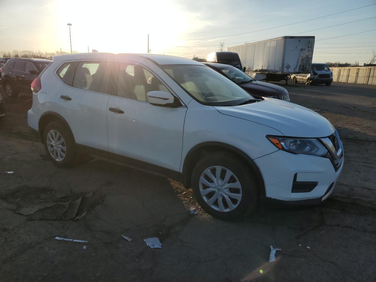 2018 Nissan Rogue VIN 5N1AT2MT6JC751272 Copart auction photo, rear end damage thumbnail 4