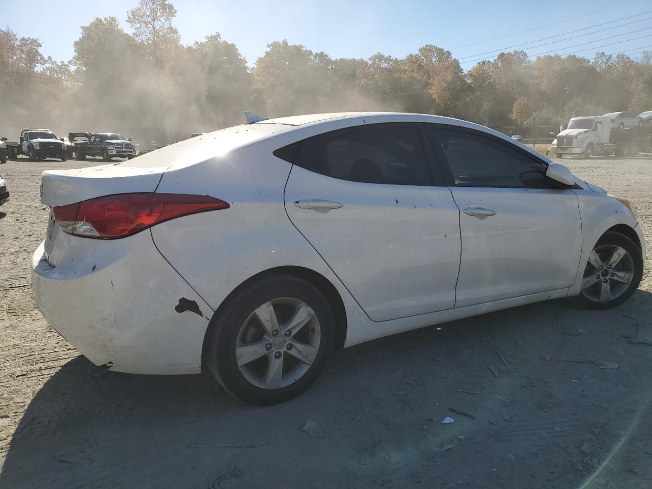 2013 Hyundai Elantra VIN 5NPDH4AE4DH344855 Copart auction photo, vandalism / minor dent/scratches damage thumbnail 3