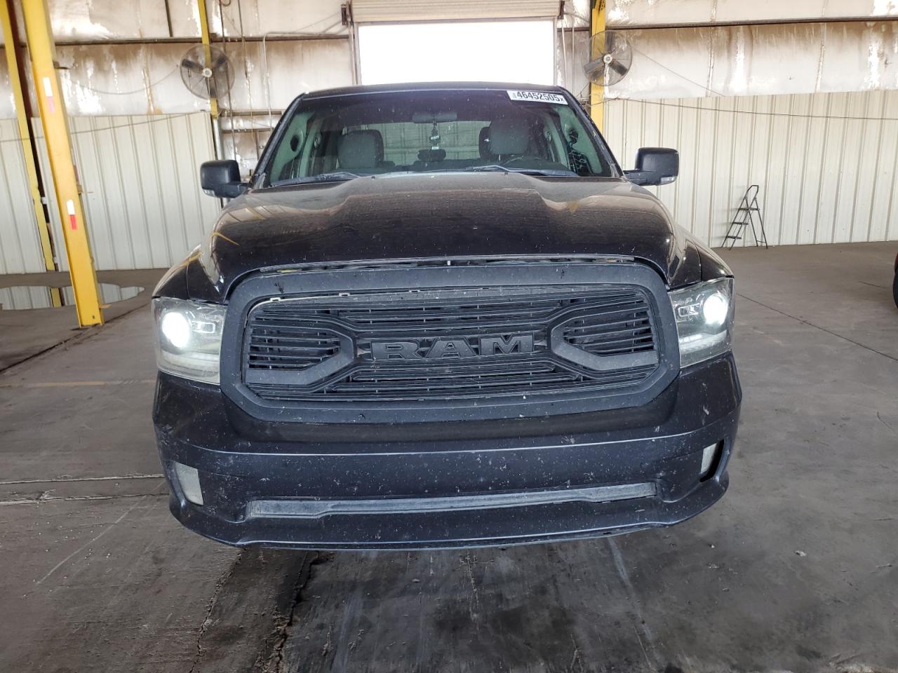 2017 RAM 1500 VIN 1C6RR6KT6HS598920 Copart auction photo, side / front end damage thumbnail 5