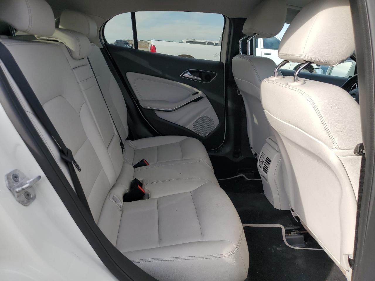 2016 Mercedes-Benz GLA-klasse VIN WDCTG4GB9GJ277557 Copart auction photo, front end damage thumbnail 10