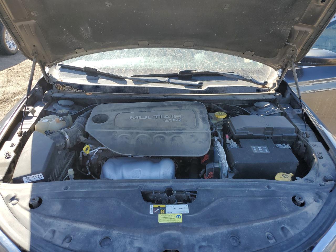 2015 Chrysler 200 VIN 1C3CCCAB9FN751068 Copart auction photo, side / rear end damage thumbnail 11