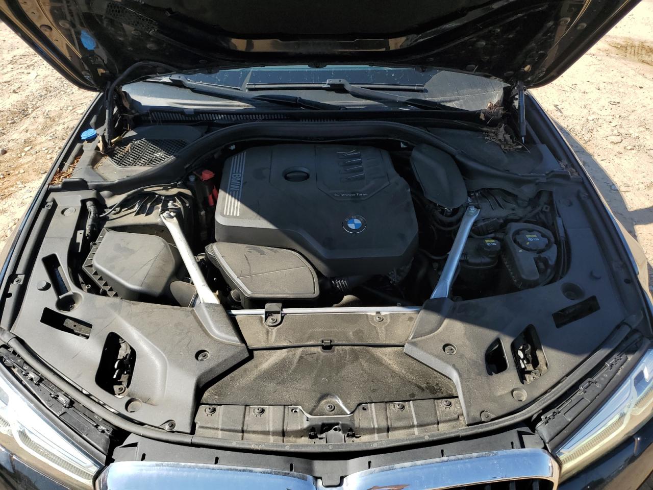 2021 BMW 5er VIN WBA53BH04MWX17465 Copart auction photo, front end damage thumbnail 12