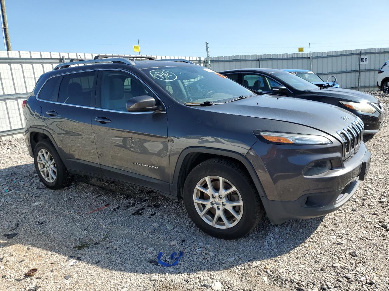 2015 Jeep Grand Cherokee VIN 1C4PJMCS9FW739423 Copart auction photo, front end damage thumbnail 4