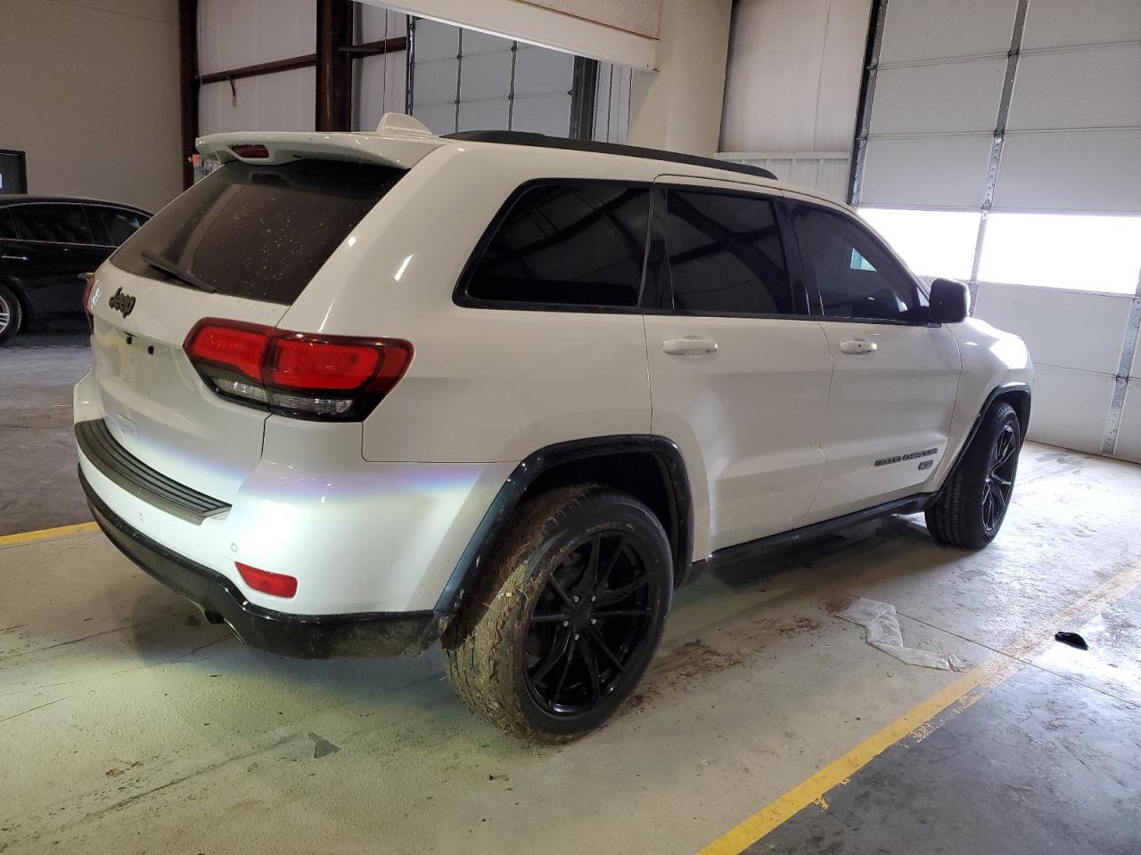 2016 Jeep Grand Cherokee VIN 1C4RJEBG7GC339715 Copart auction photo, side damage thumbnail 3