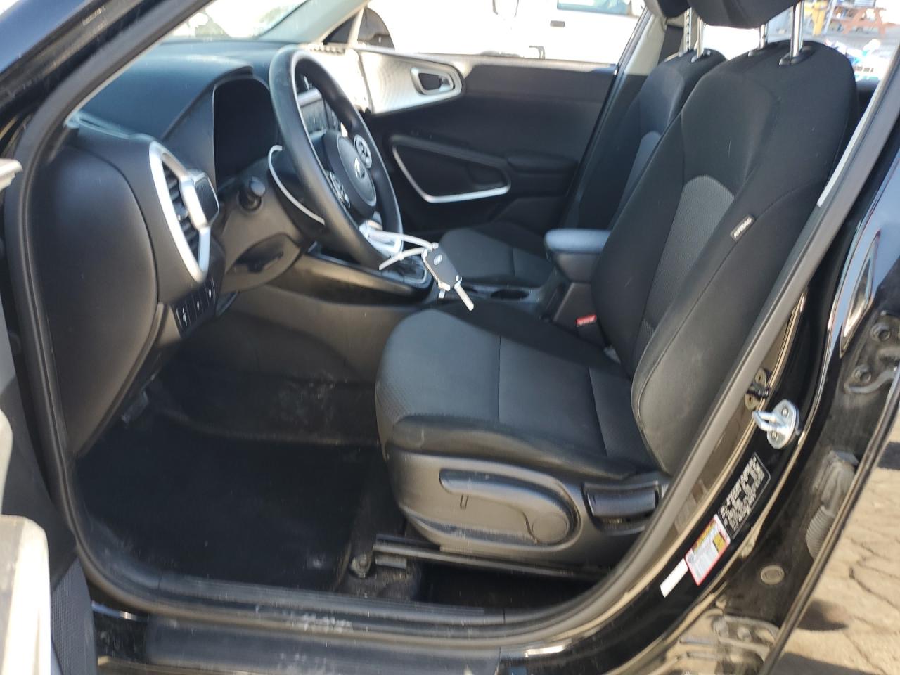 2020 KIA Soul VIN KNDJ23AU0L7031570 Copart auction photo, side damage thumbnail 7