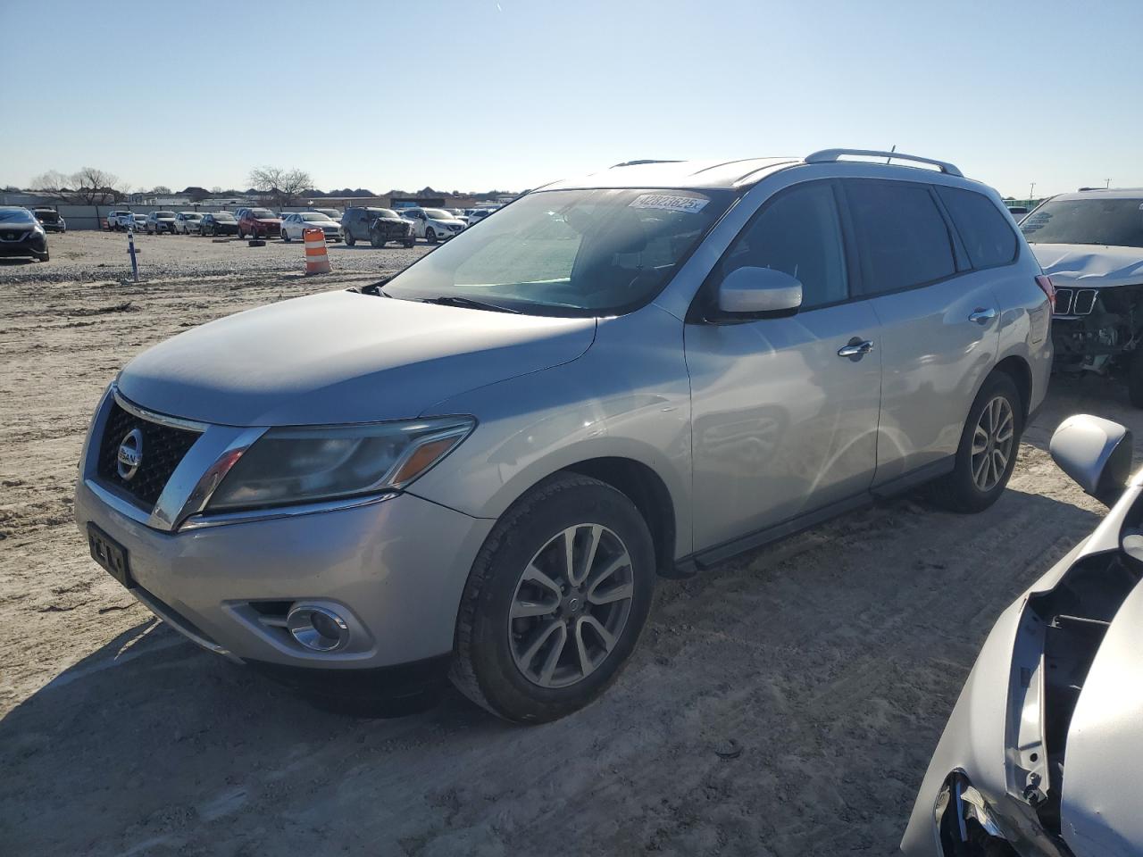 2016 Nissan Pathfinder VIN 5N1AR2MN7GC604077