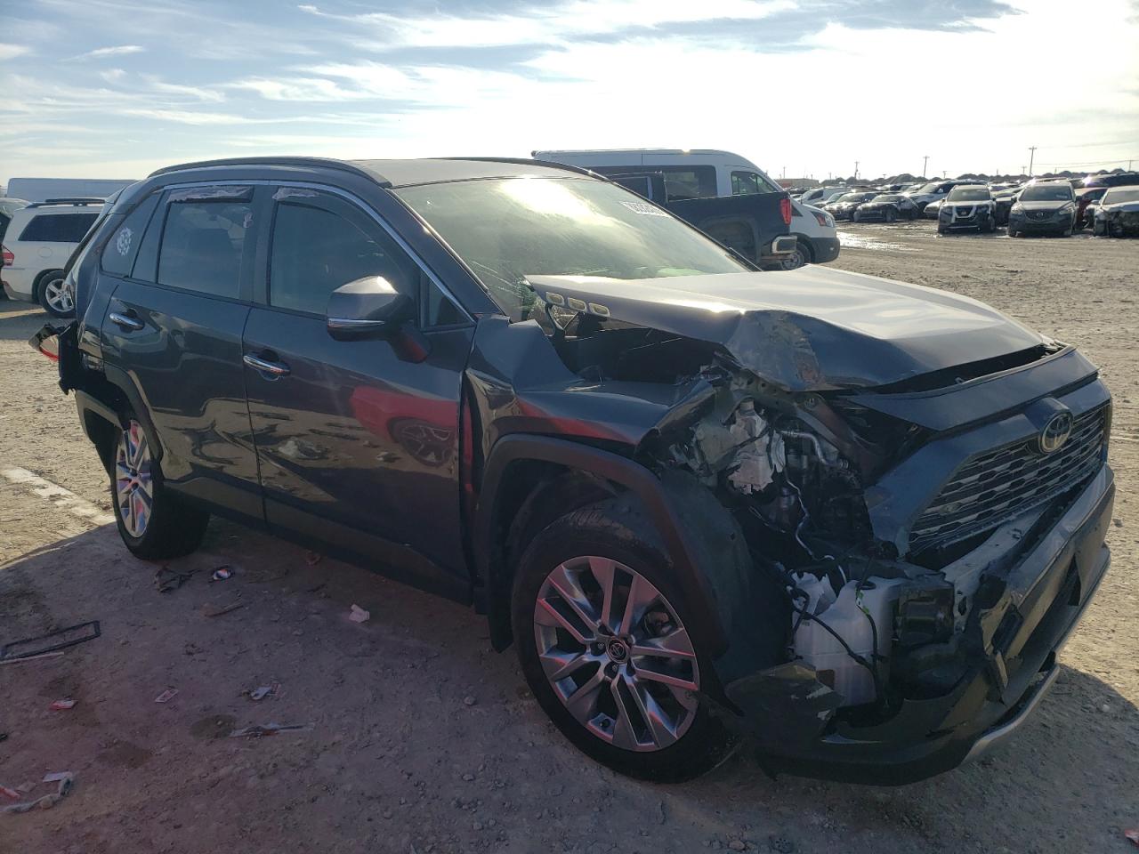 2019 Toyota RAV 4 VIN JTMN1RFV7KD036516 Copart auction photo, front end / rear end damage thumbnail 4