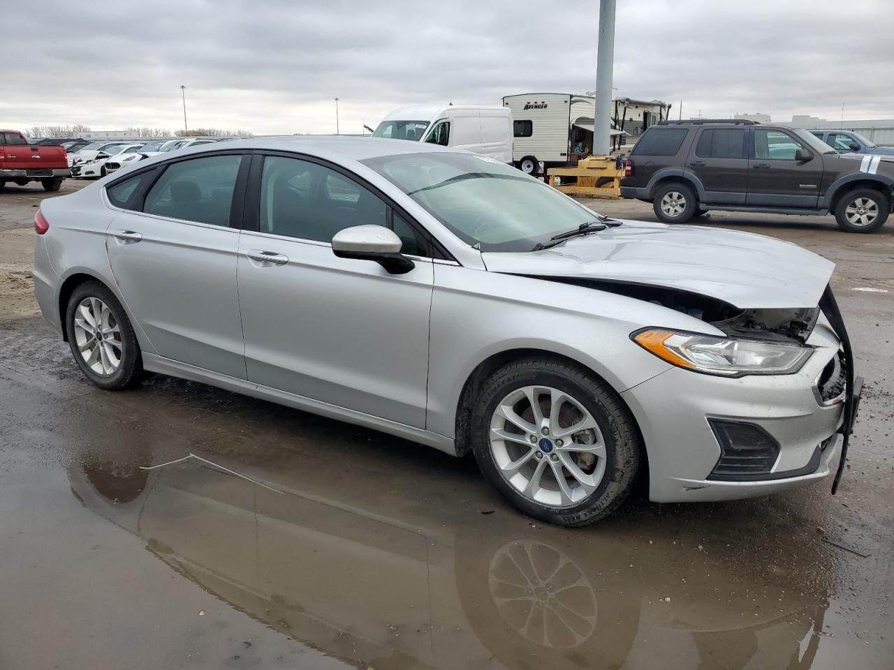 2019 Ford Fusion VIN 3FA6P0HD6KR164987 Copart auction photo, front end / minor dent/scratches damage thumbnail 4