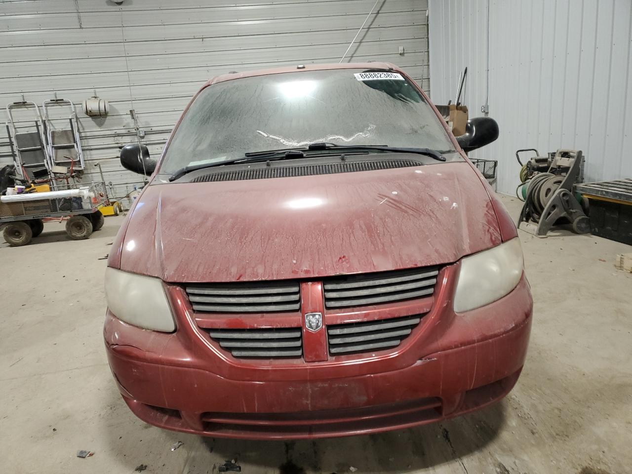 2006 Dodge Caravan VIN 1D4GP24R96B634969 Copart auction photo, rear end / front end damage thumbnail 5