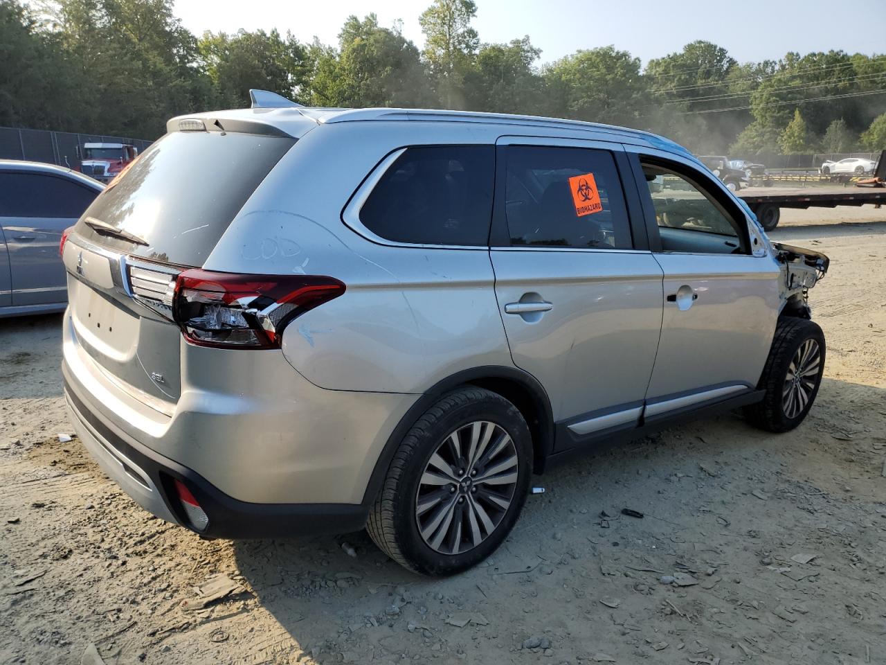 2020 Mitsubishi Outlander VIN JA4AD3A38LZ043174 Copart auction photo, all over damage thumbnail 3