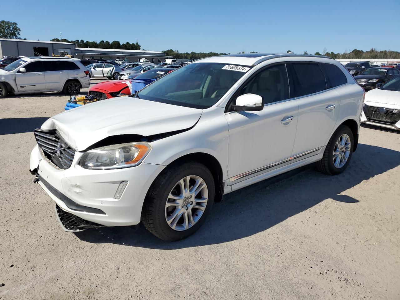 2016 Volvo XC60 VIN YV440MDK0G2797205