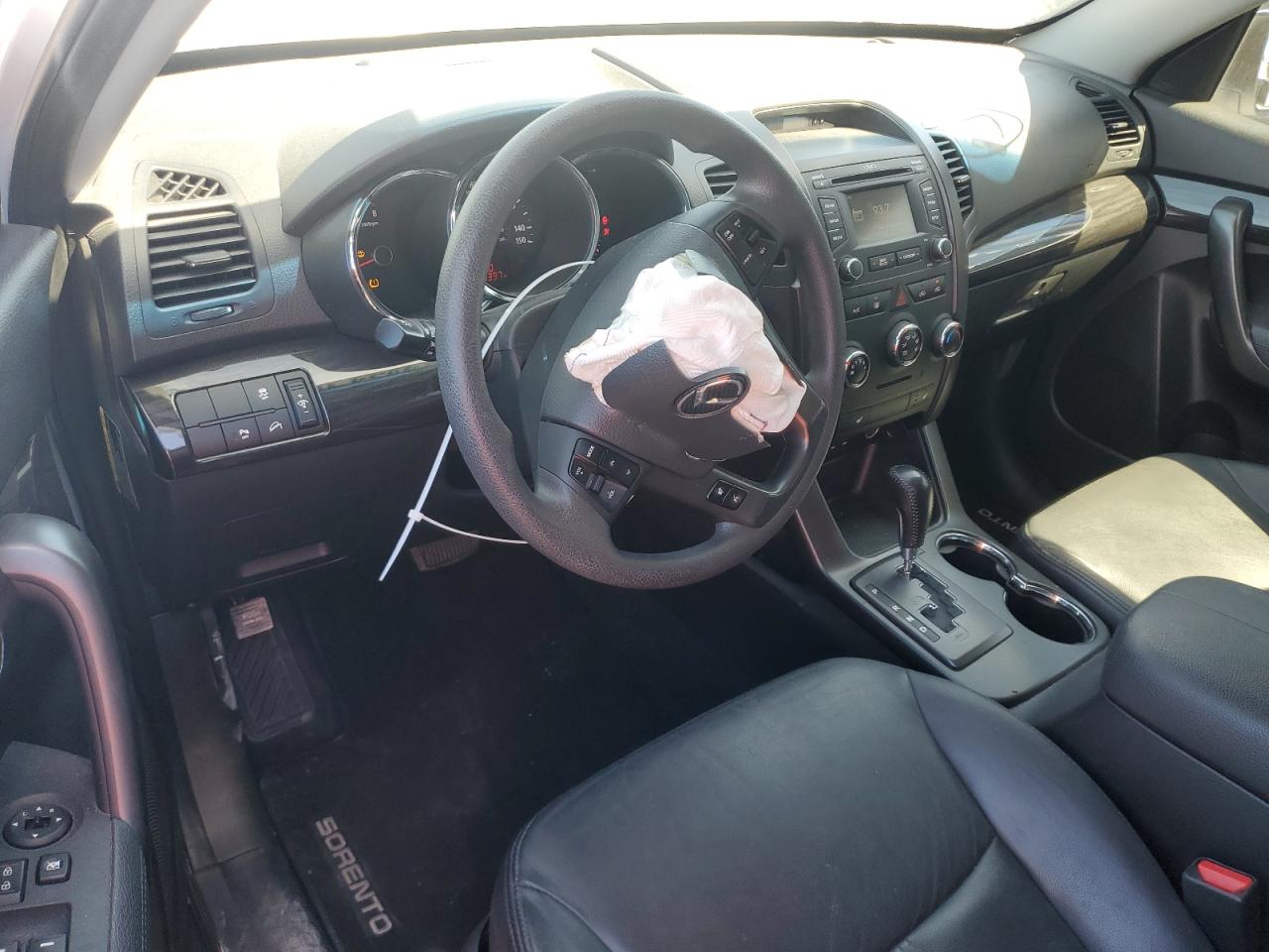 2013 KIA Sorento VIN 5XYKT3A69DG403981 Copart auction photo, front end damage thumbnail 8