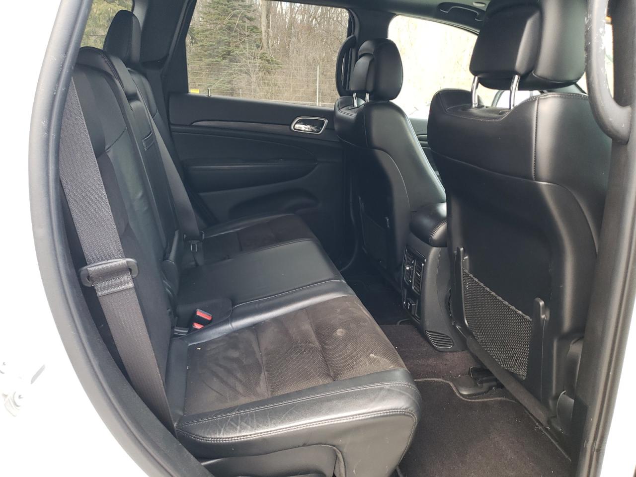 2019 Jeep Grand Cherokee VIN 1C4RJFAG9KC564301 Copart auction photo, front end / undercarriage damage thumbnail 11